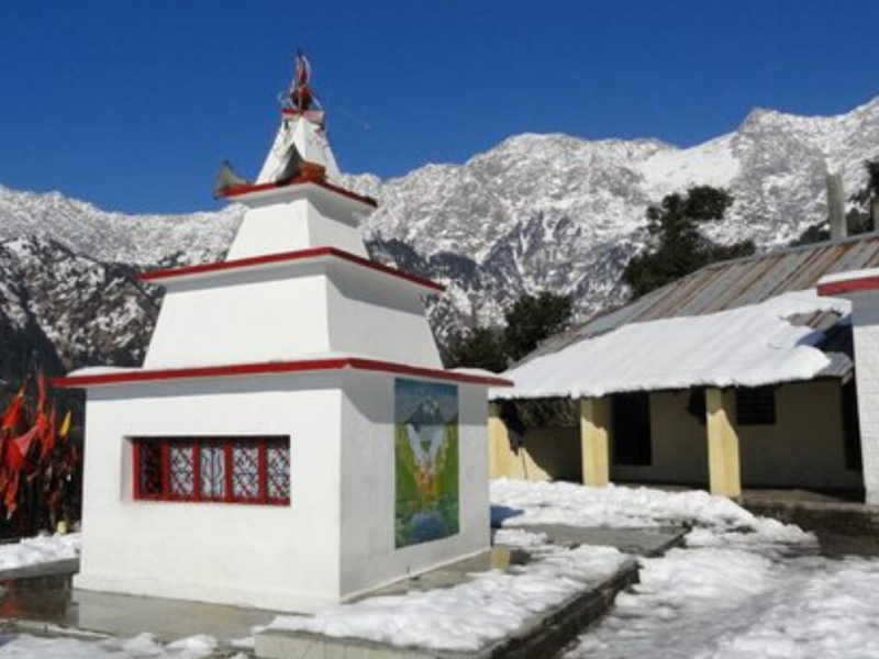 Day Hike to Guna Mata