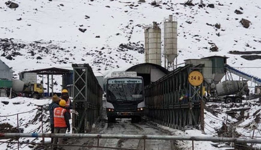 Himachal Road Transport Corp. starts bus via Rohtang tunnel