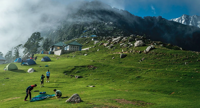 triund trek weather